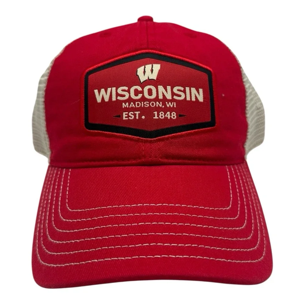 Captivating Wisconsin Badgers Hat Cap Snapback Trucker Adjustable Red NCAA‎